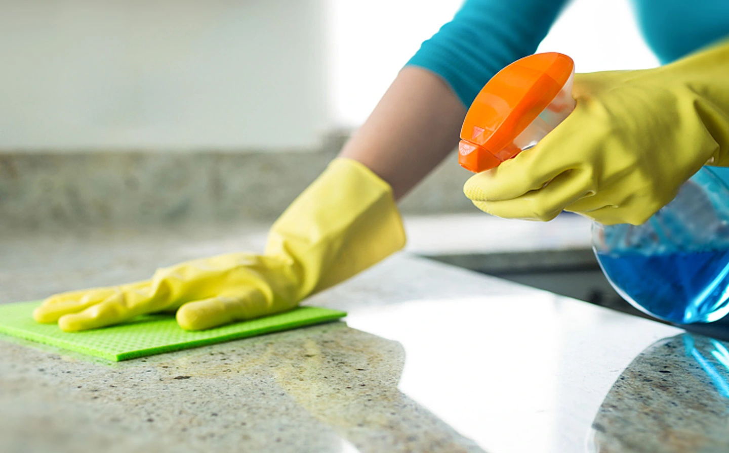 Cuidado del Hogar y Limpieza Institucional