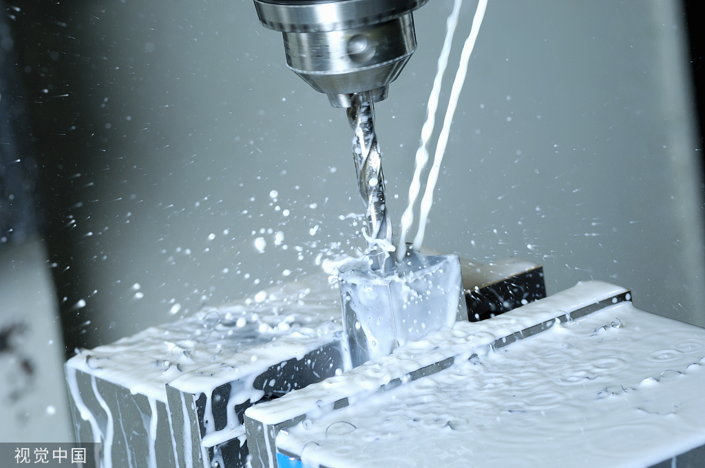 La guía esencial para los lubricantes fluidos de corte en el trabajo de metales