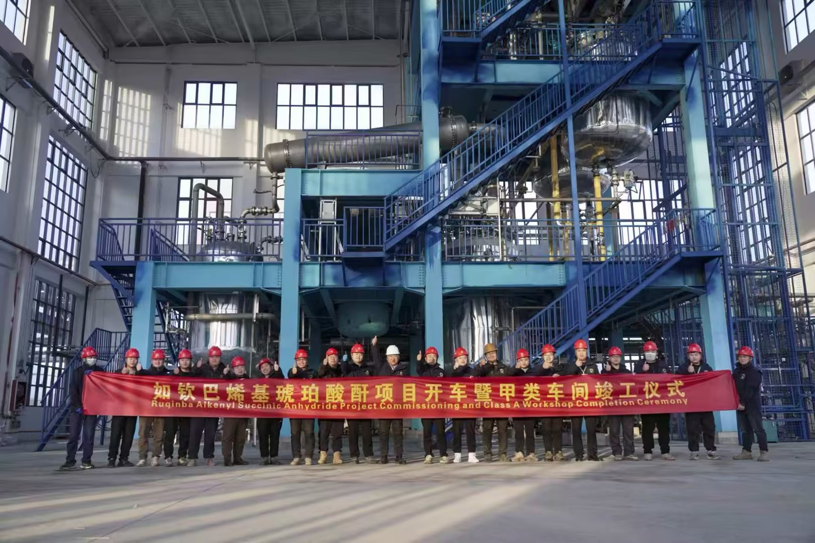 Fotos del taller de anh&iacute;drido succ&iacute;nico de alquenil