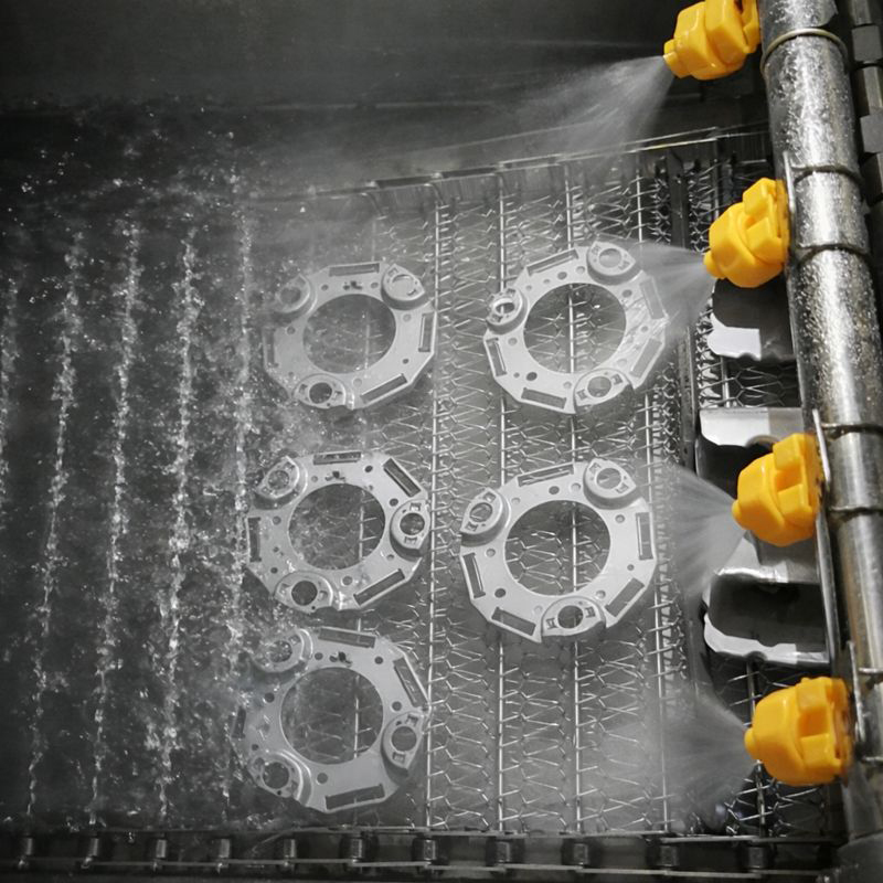 Guía de selección de tensioactivos: 4 parámetros clave para la limpieza industrial