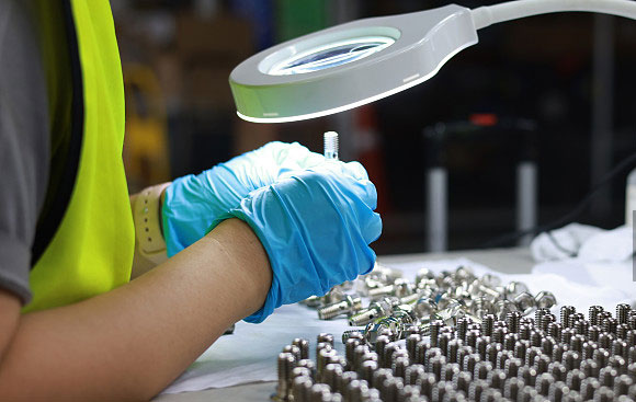 Elegir el desgrasador industrial adecuado para sus necesidades