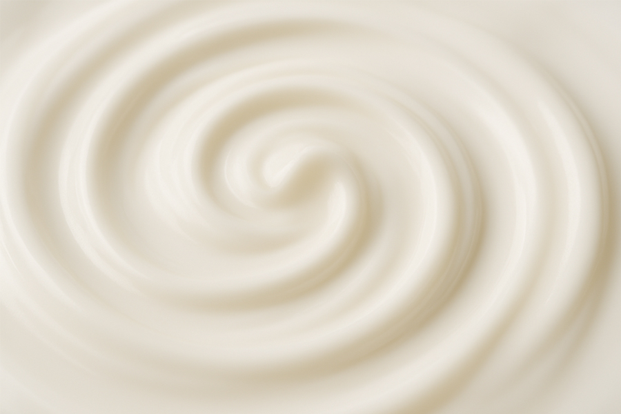 El papel de los tensioactivos en cosméticos: emulsificación y solubilización